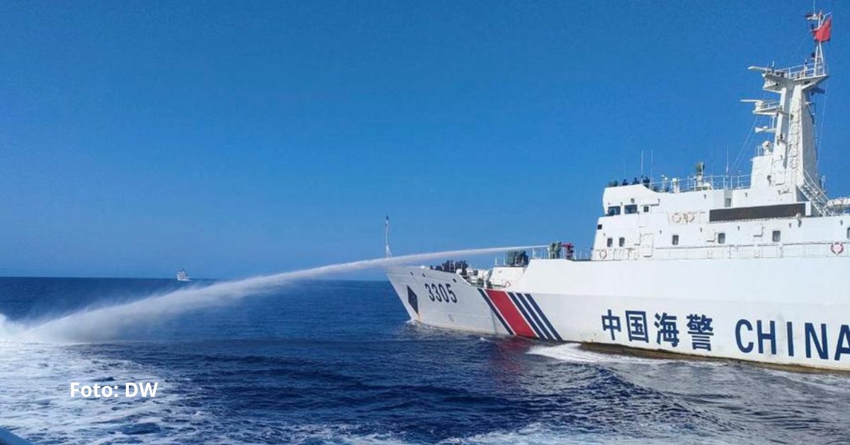 Al parecer los buques de China intimiden a los pescadores filipinos