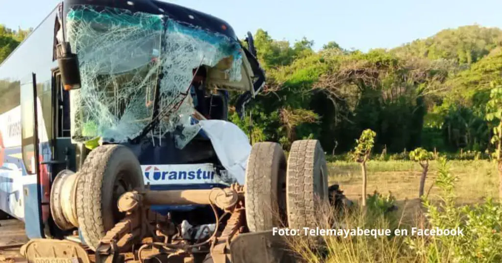 Como casi todas las noticias de Cuba, el accidente se difundió rápidamente a través de redes sociales