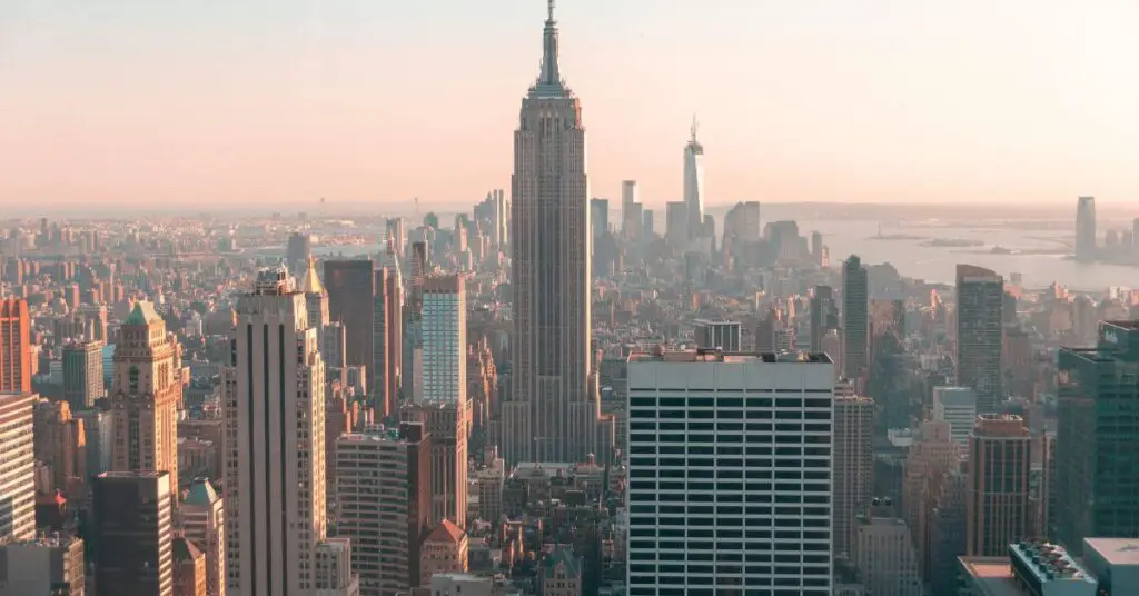 Diversos medios reportan que un terremoto sacudió la ciudad de Nueva York, Estados Unidos