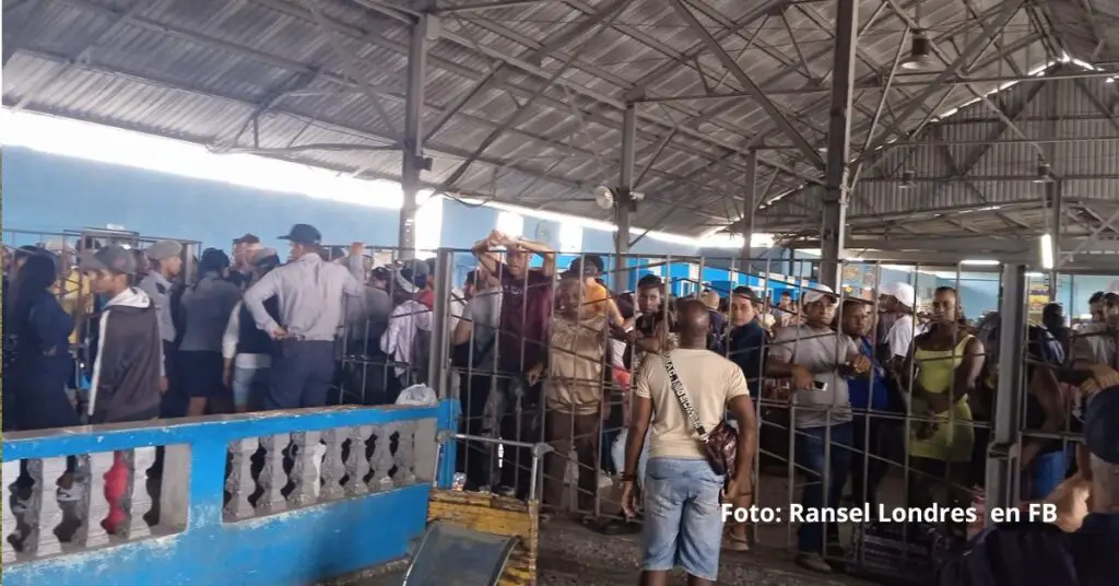 La Terminal de Villanueva se ha convertido en un escenario de caos y desesperación, y así lo muestran las noticias de Cuba
