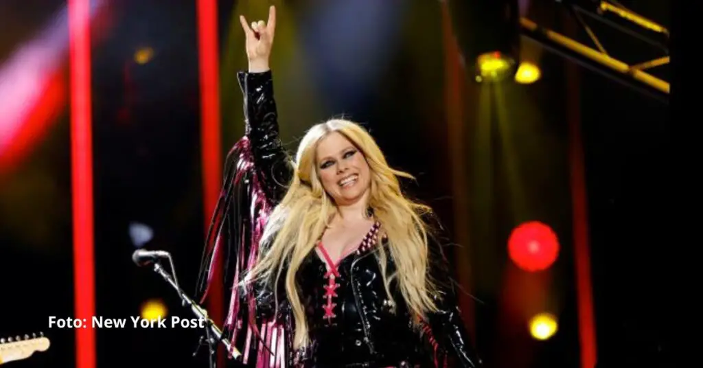 Avril Lavigne es la representante indiscutible del punk rock femenino de la década dosmilera