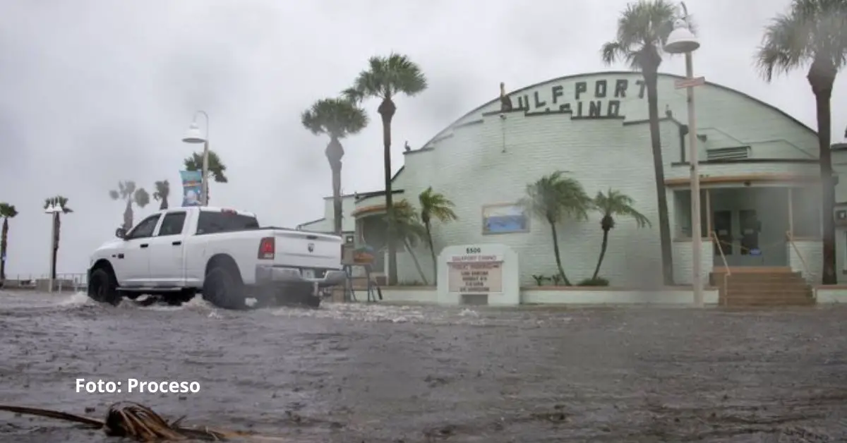 El norte de Florida se enfrenta a los embates del huracán Debby, que tocó tierra este lunes en la región del Big Bend