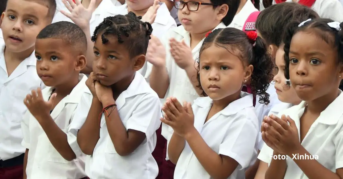 Escasez de recursos y límites en la distribución de materiales escolares son algunos de los problemas que reflejan las noticias de Cuba