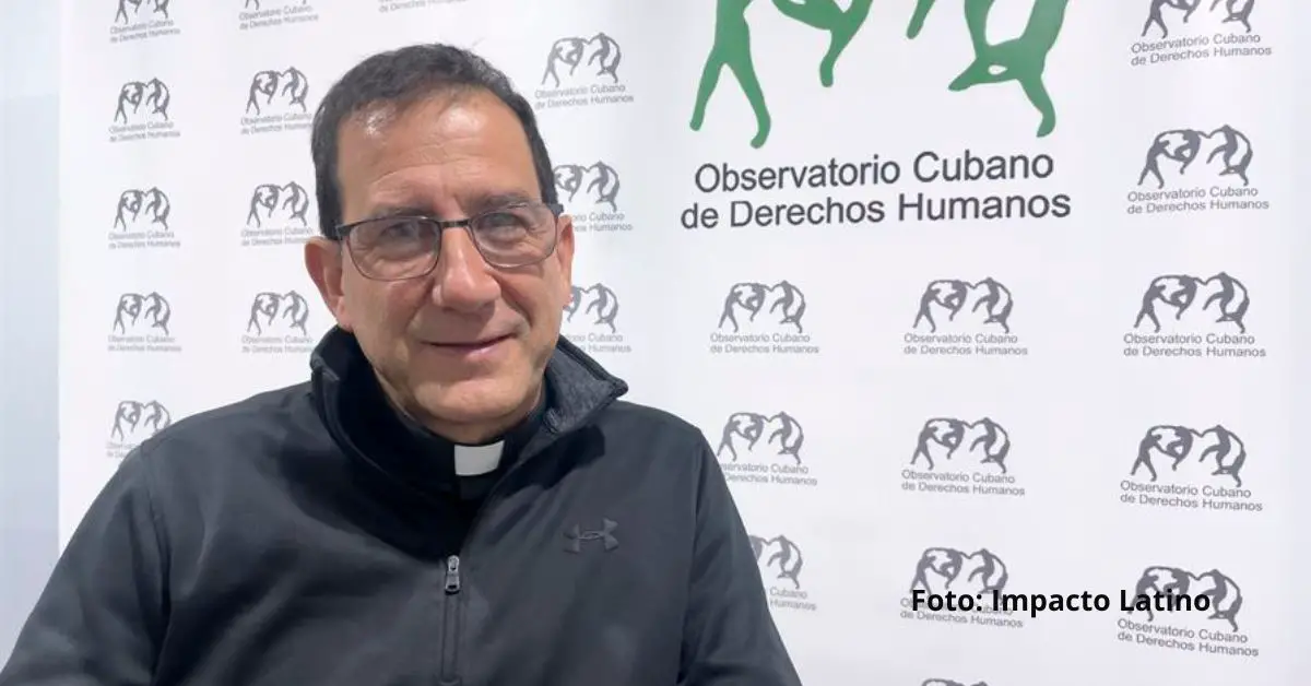 En varias ocasiones las noticias de Cuba han reflejado la postura crítica hacia el régimen adoptada por el sacerdote Alberto Reyes Pías