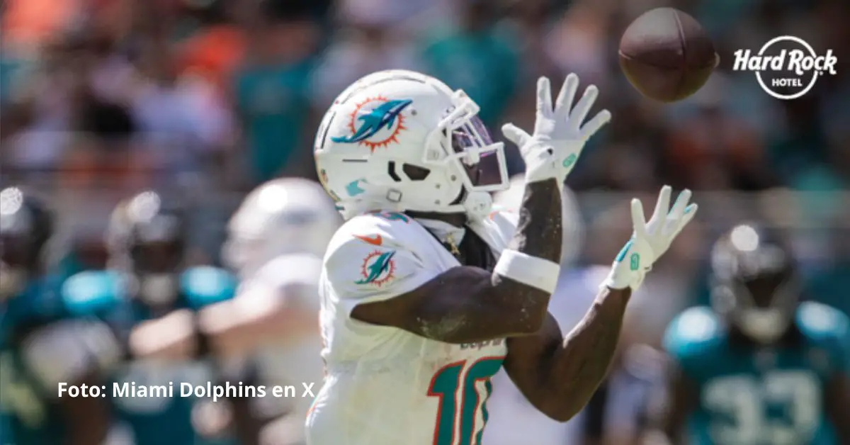 Tyreek Hill, jugador de los Miami Dolphins, fue arrestado el pasado domingo, 8 de agosto, por exceso de velocidad