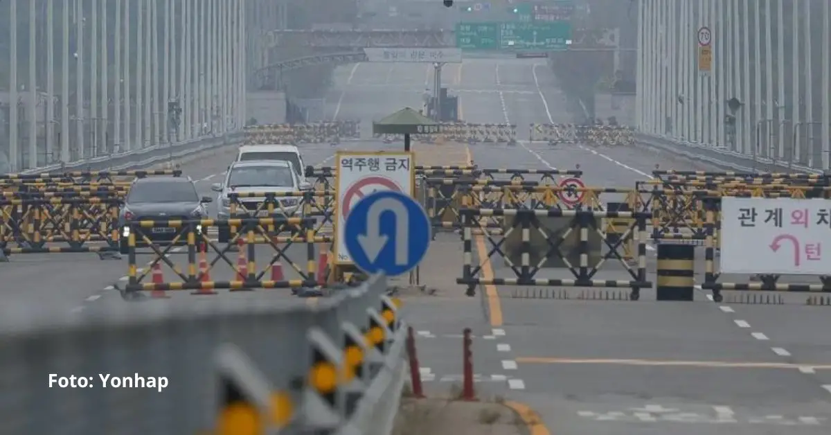 Corea del Norte voló con explosivos varias secciones de las carreteras y líneas ferroviarias que la conectaban con Corea del Sur