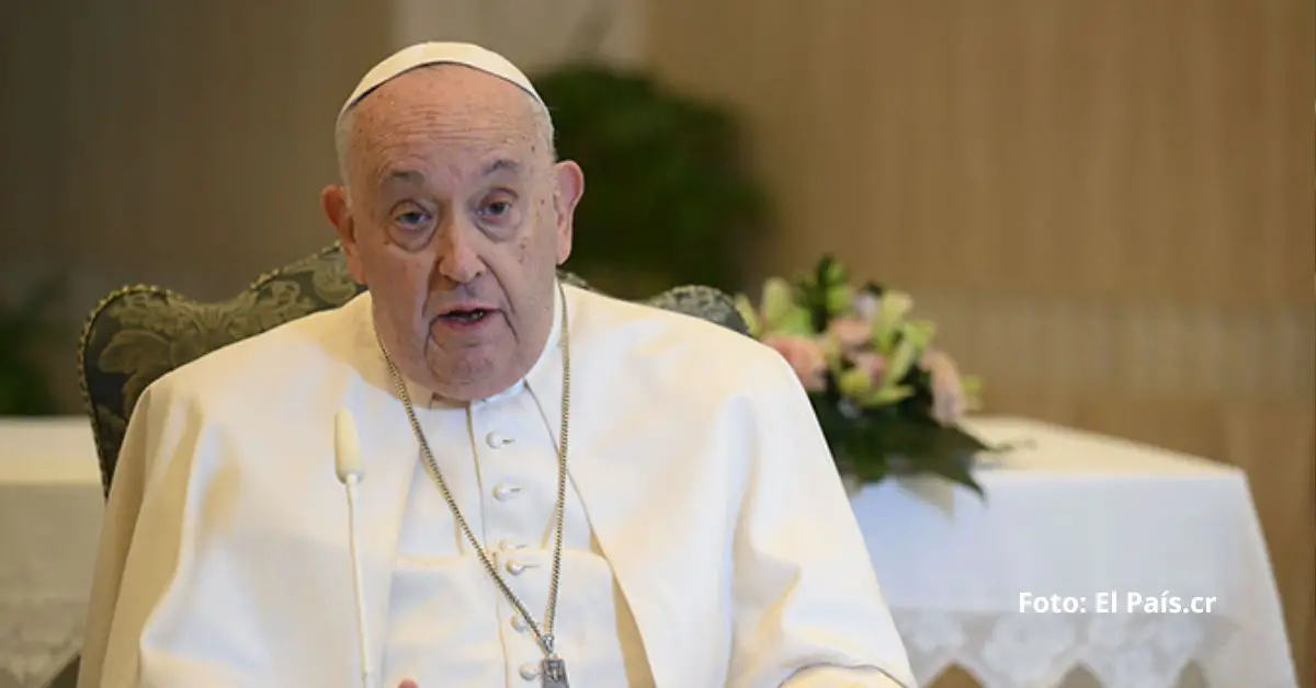 En 2017 el Papa Francisco dialogó con Trump y su esposa Melania durante una audiencia privada en el Vaticano